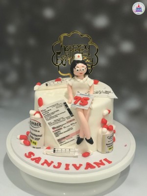 Nurse_Fondant_Cake.jpg