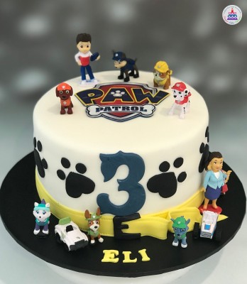 Paw_Patrol_Themed_cake.jpg