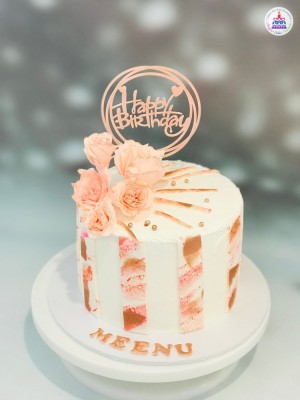 Peach_and_Gold_Pearl_Cake.jpg